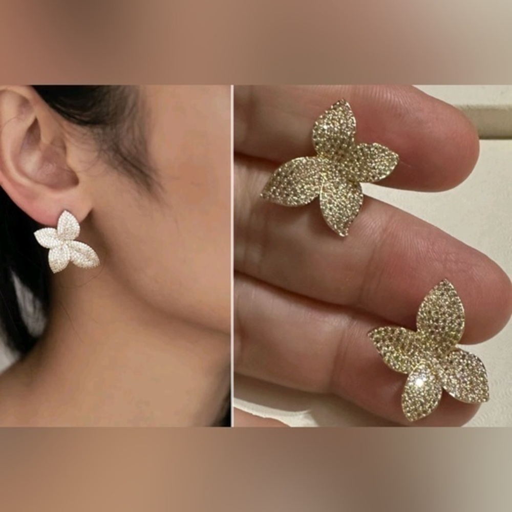 Brand new  Anthropologie Shashi pave Crystal Flower Bloom Gold Earrings